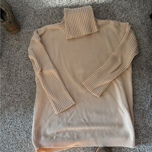 Amaryllis brand tunic turtleneck sweater